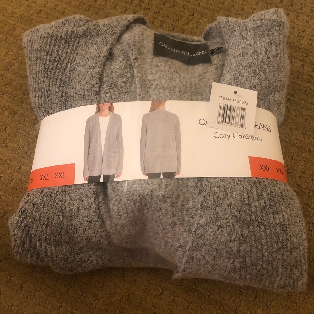 Women’s Grey Calvin Klein Cozy Cardigan!